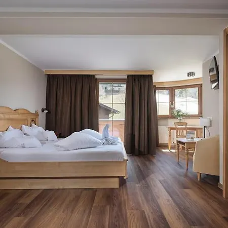 Hotel-gasthof Zur Schoenen Aussicht Отель 3*