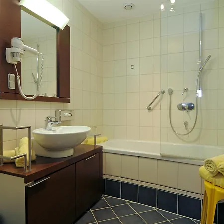 Hotel-gasthof Zur Schoenen Aussicht 3*