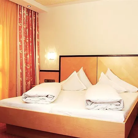 מלון Hotel-gasthof Zur Schoenen Aussicht 3*