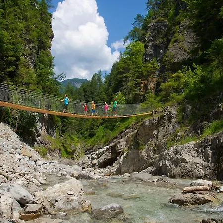 Hotel Hotel-gasthof Zur Schoenen Aussicht St. Johann in Tirol