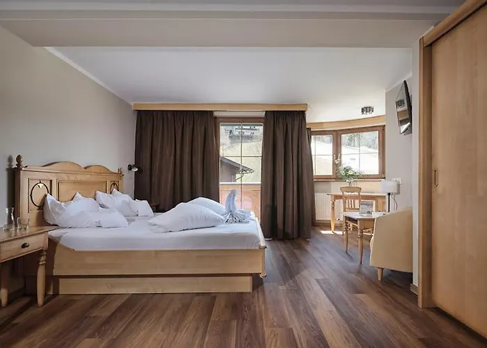 Hotel-gasthof Zur Schonen Aussicht Ξενοδοχείο 3*