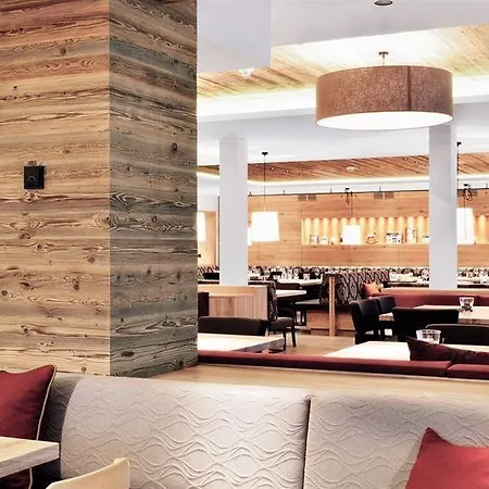 Hotel-gasthof Zur Schoenen Aussicht St. Johann in Tirol