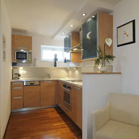 Hotel Hotel-gasthof Zur Schoenen Aussicht St. Johann in Tirol