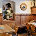 Hotel Hotel-gasthof Zur Schoenen Aussicht 3*