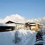 Hotel-gasthof Zur Schoenen Aussicht
